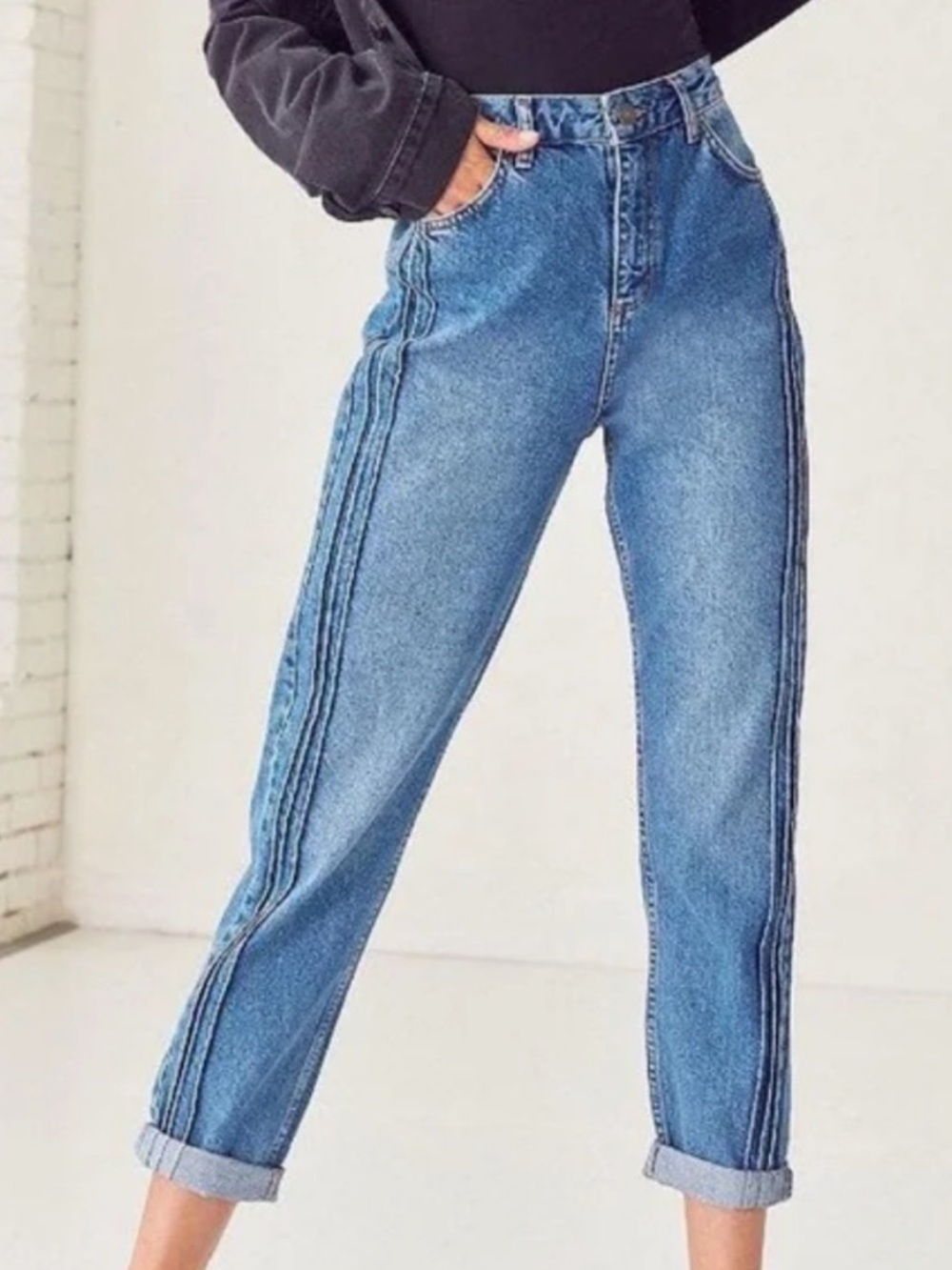 BDG High Rise Mom Jean Pin tuck tapered leg cotton
